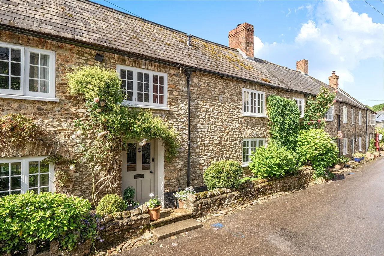 1 bed house for sale — Stockland, Honiton, Devon, EX14 9BS