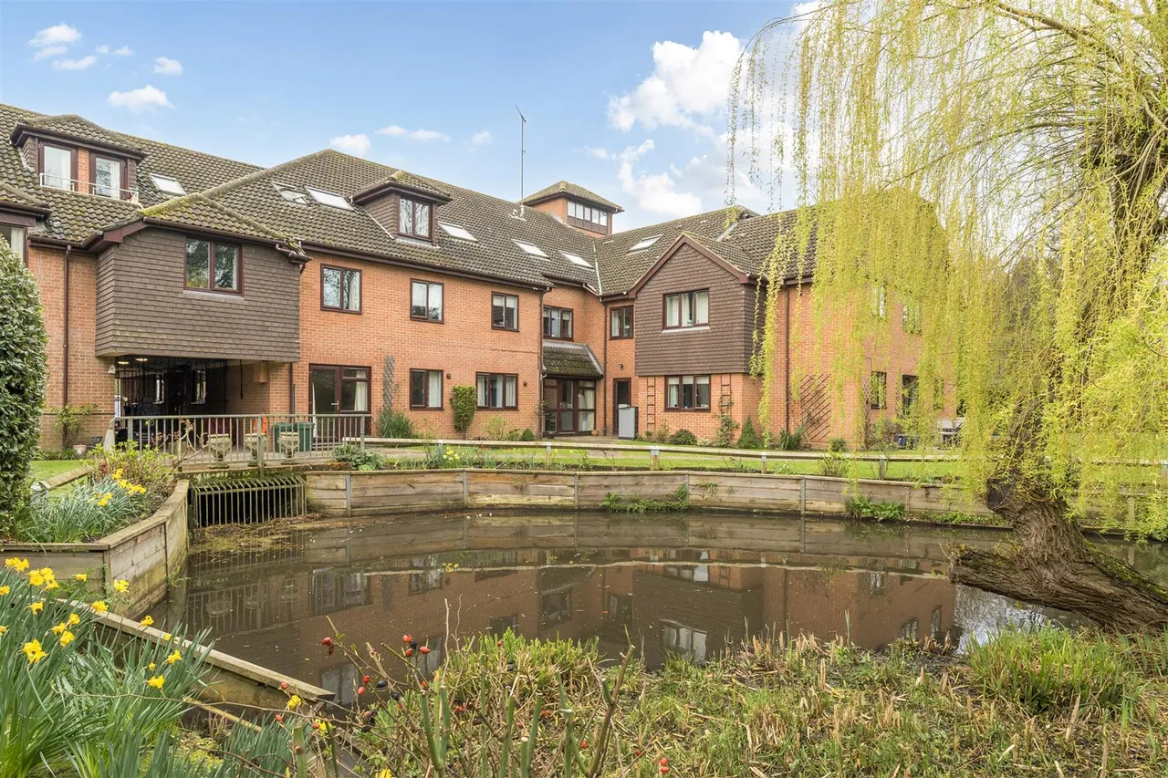 Reading Road, Wokingham, RG41, photo 12