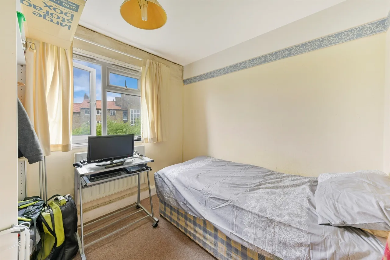 Glen Albyn Road, London, SW19, photo 10