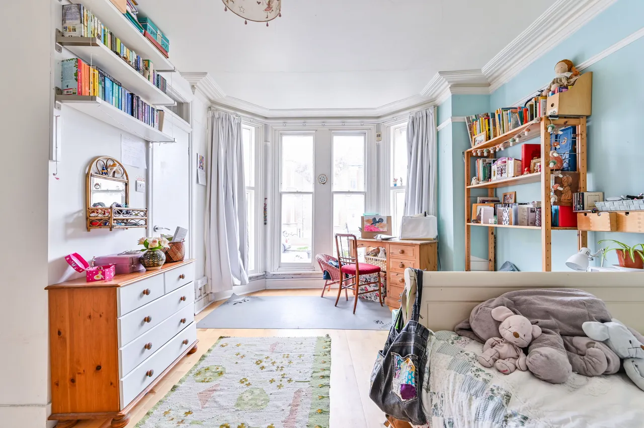 23 Cranwich Road, London, photo 6