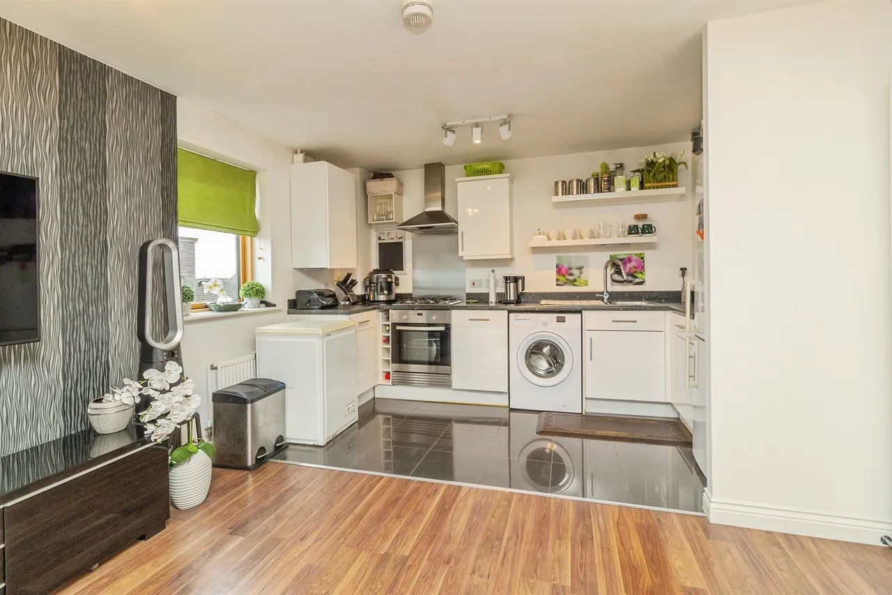 Countess Way, Broughton, MK10, photo 8