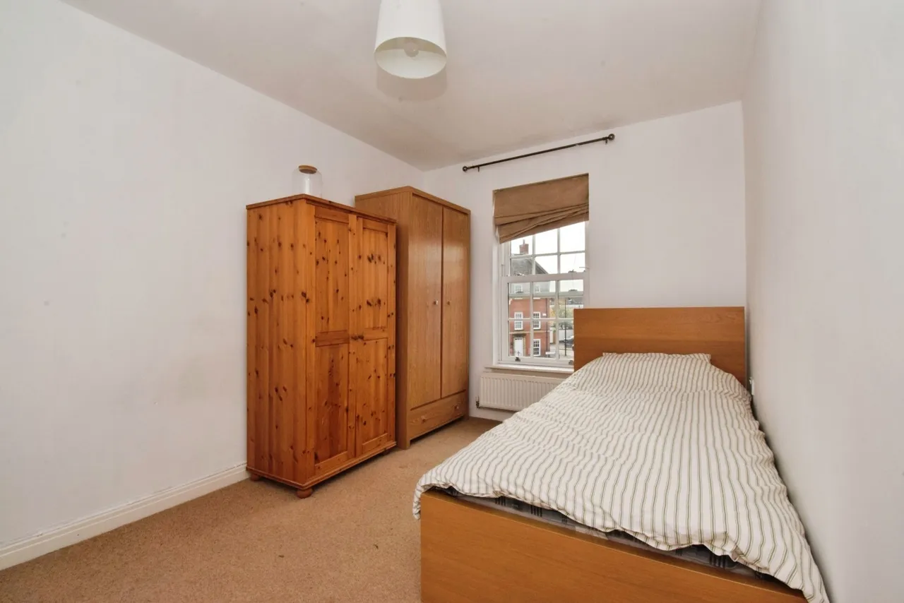 Palmer Square, Birstall, LE4, photo 10