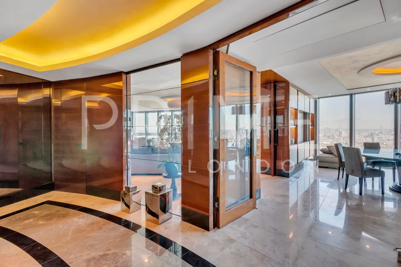 The Tower, One St George Wharf, SW8, photo 6