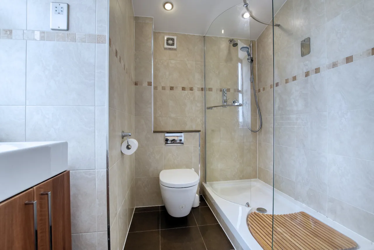 Chanin Mews, London, NW2 4AQ, photo 9