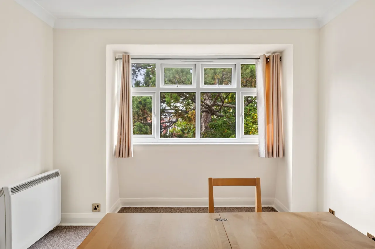 The Downs, London, SW20, photo 9