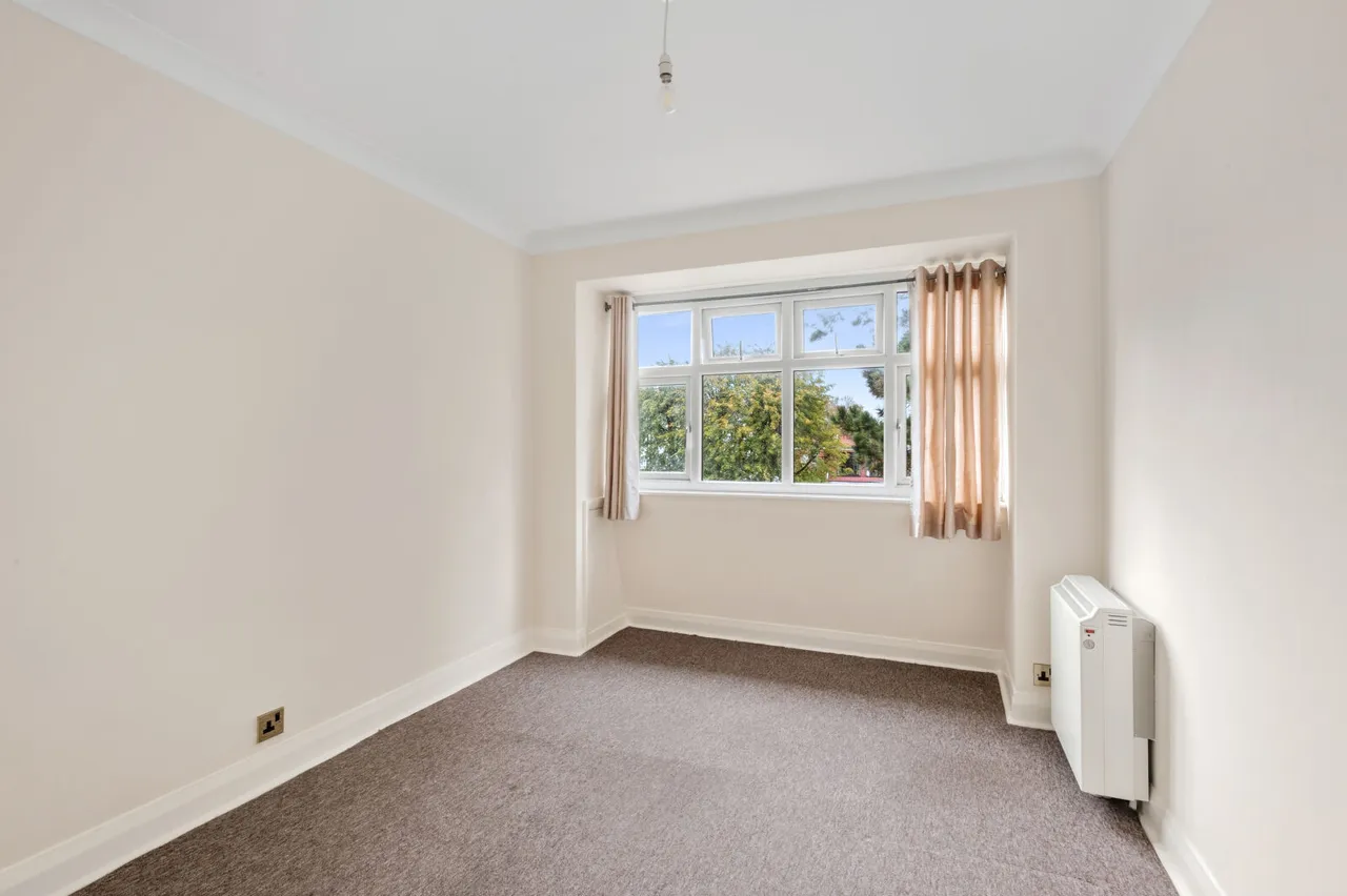 The Downs, London, SW20, photo 4