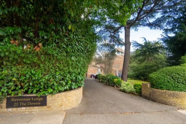 The Downs, London, SW20, photo 13