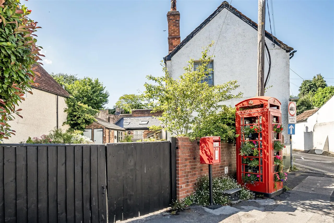 Parsonage Lane, Market Lavington, SN10, photo 10