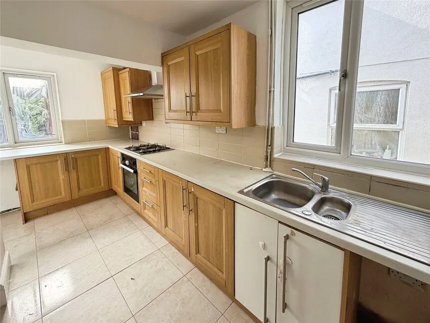 Hurst Road, Longford, West Midlands, CV6, photo 5