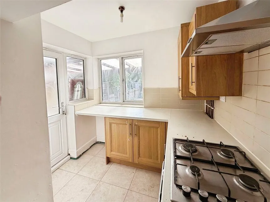 Hurst Road, Longford, West Midlands, CV6, photo 7