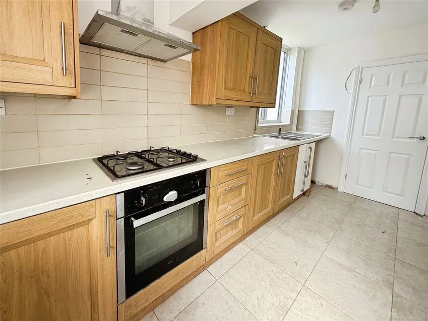 Hurst Road, Longford, West Midlands, CV6, photo 8