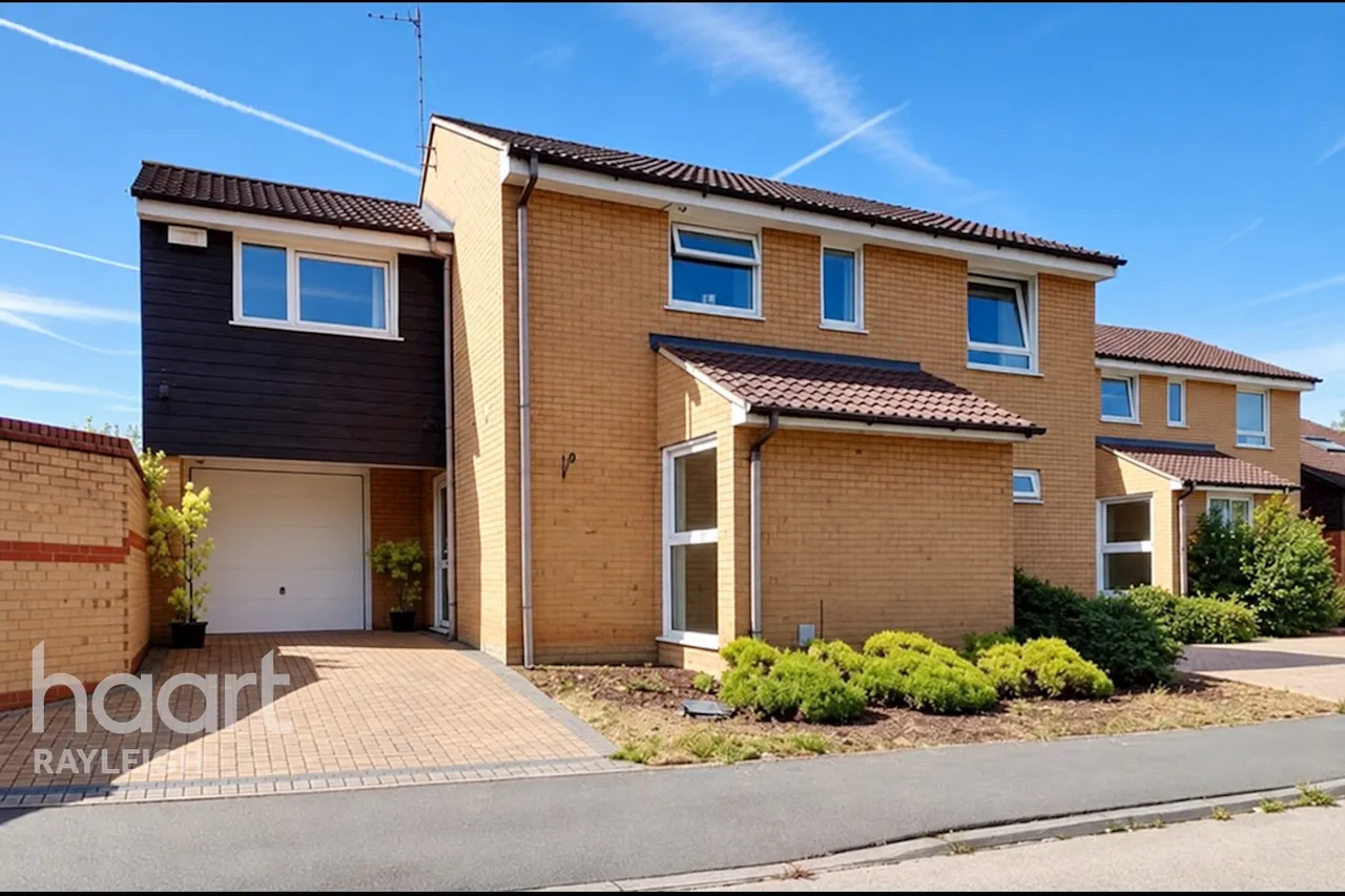 4 bed house for sale, Homestead Close, Rayleigh, SS6