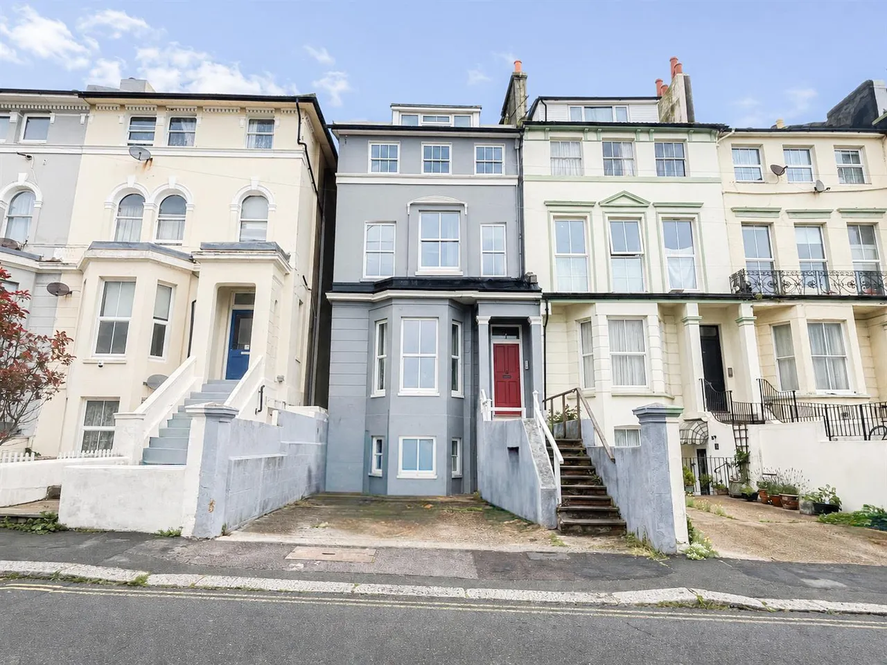 2 bed house to rent — West Hill Road, St. Leonards-On-Sea, TN38 0NB