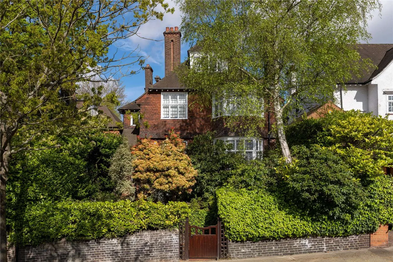 8 bed house for sale — Oakhill Avenue, London, NW3 7RE