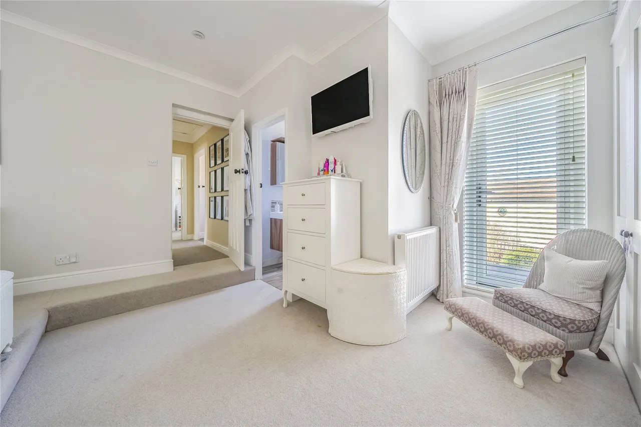 Tuckey Grove, Ripley, GU23, photo 11