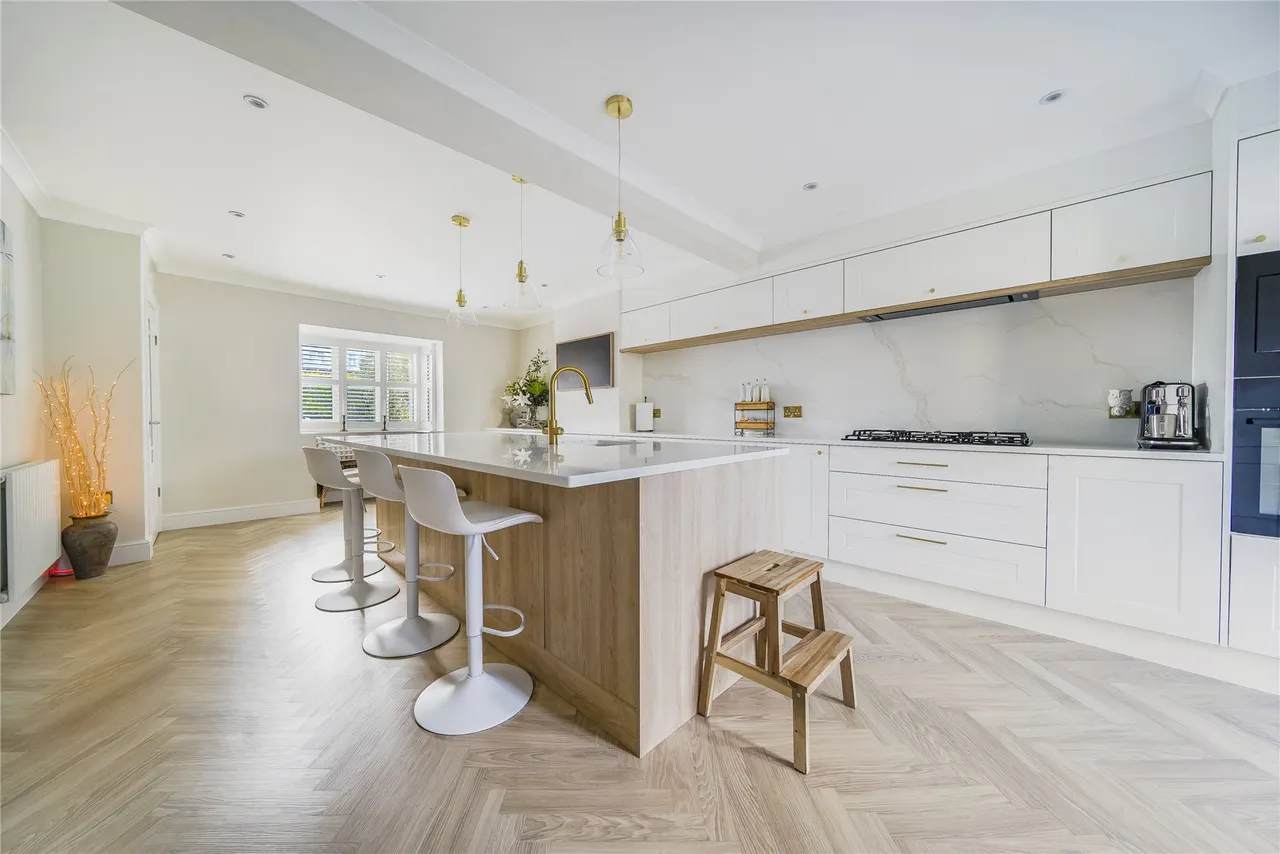 Tuckey Grove, Ripley, GU23, photo 6