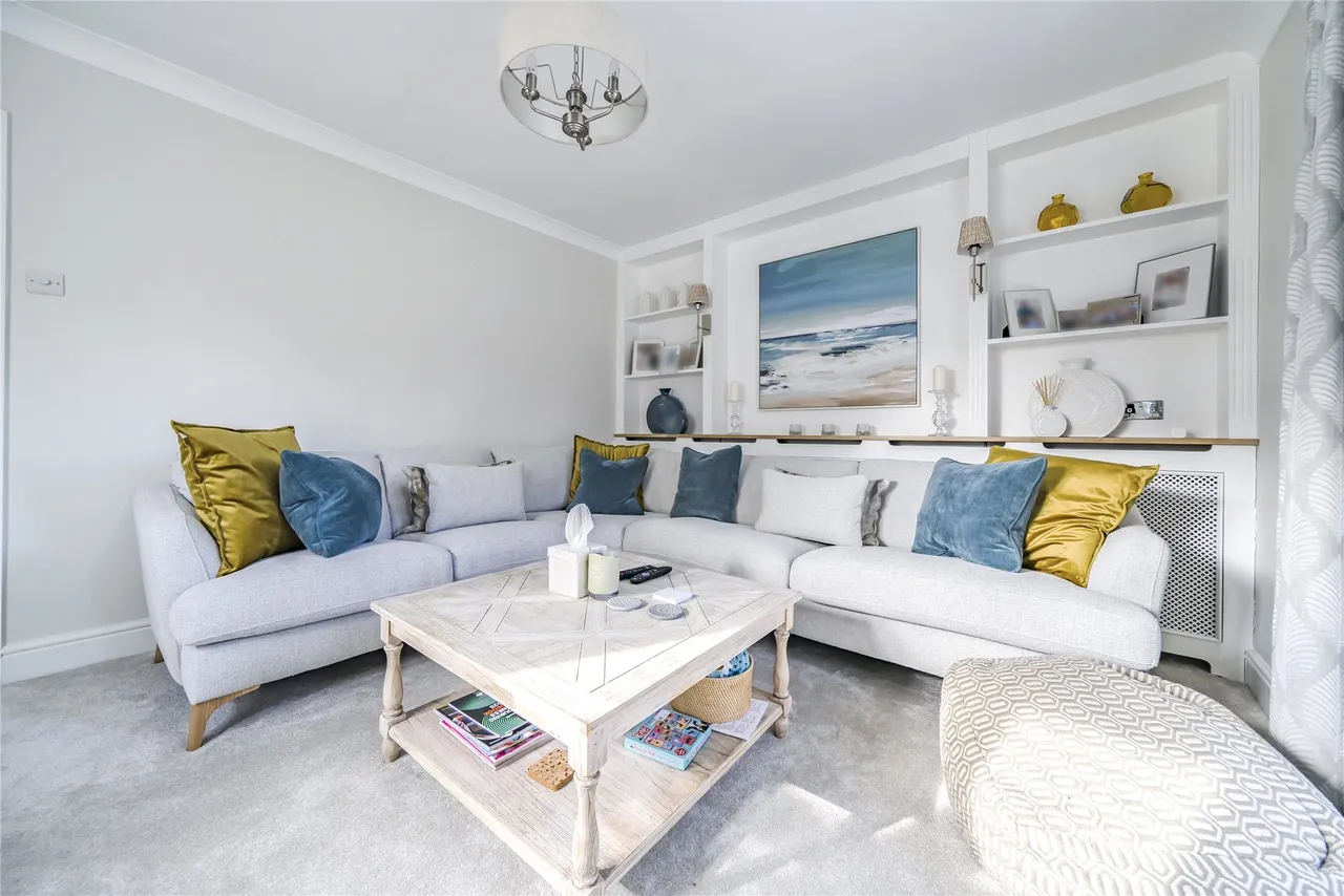Tuckey Grove, Ripley, GU23, photo 5