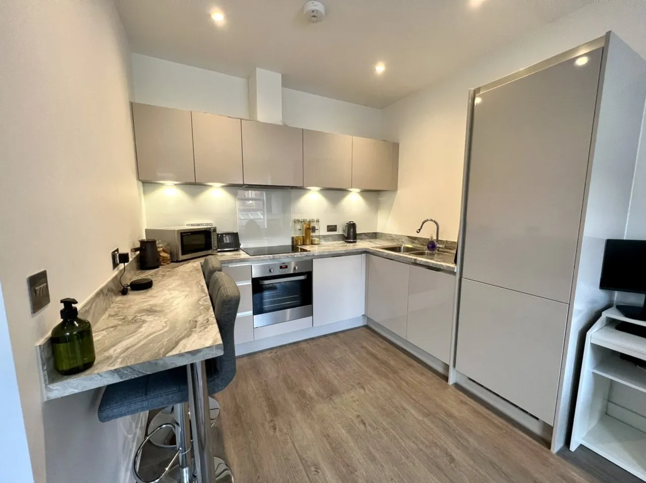 Homer Road, Solihull, B91, photo 3