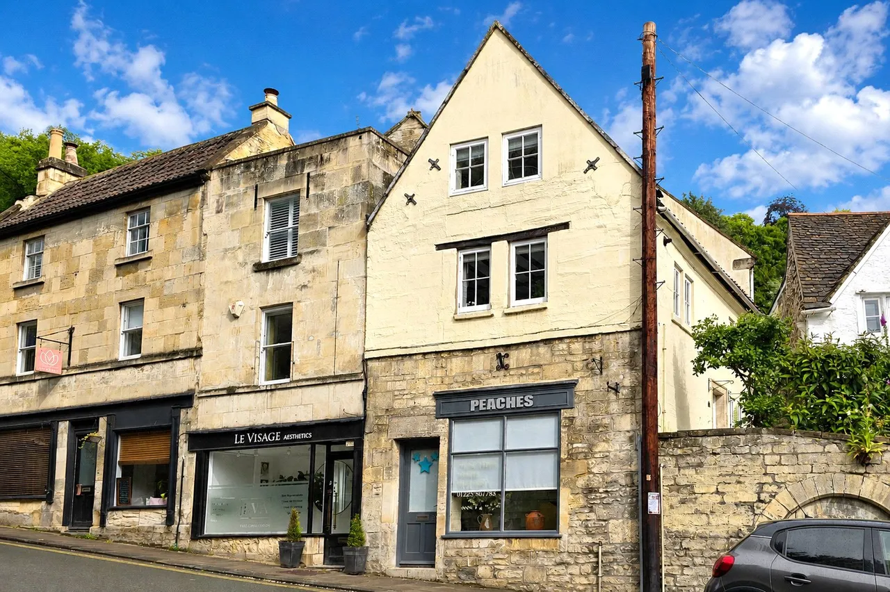 1 bed commercial property for sale, Bradford On Avon, Wiltshire
