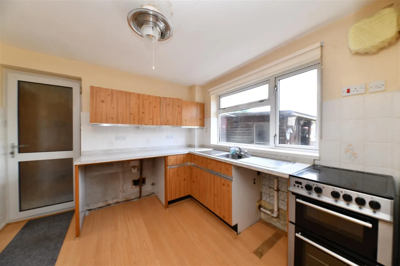 Telford Avenue, Stevenage, Herts, SG2 0AU, photo 4