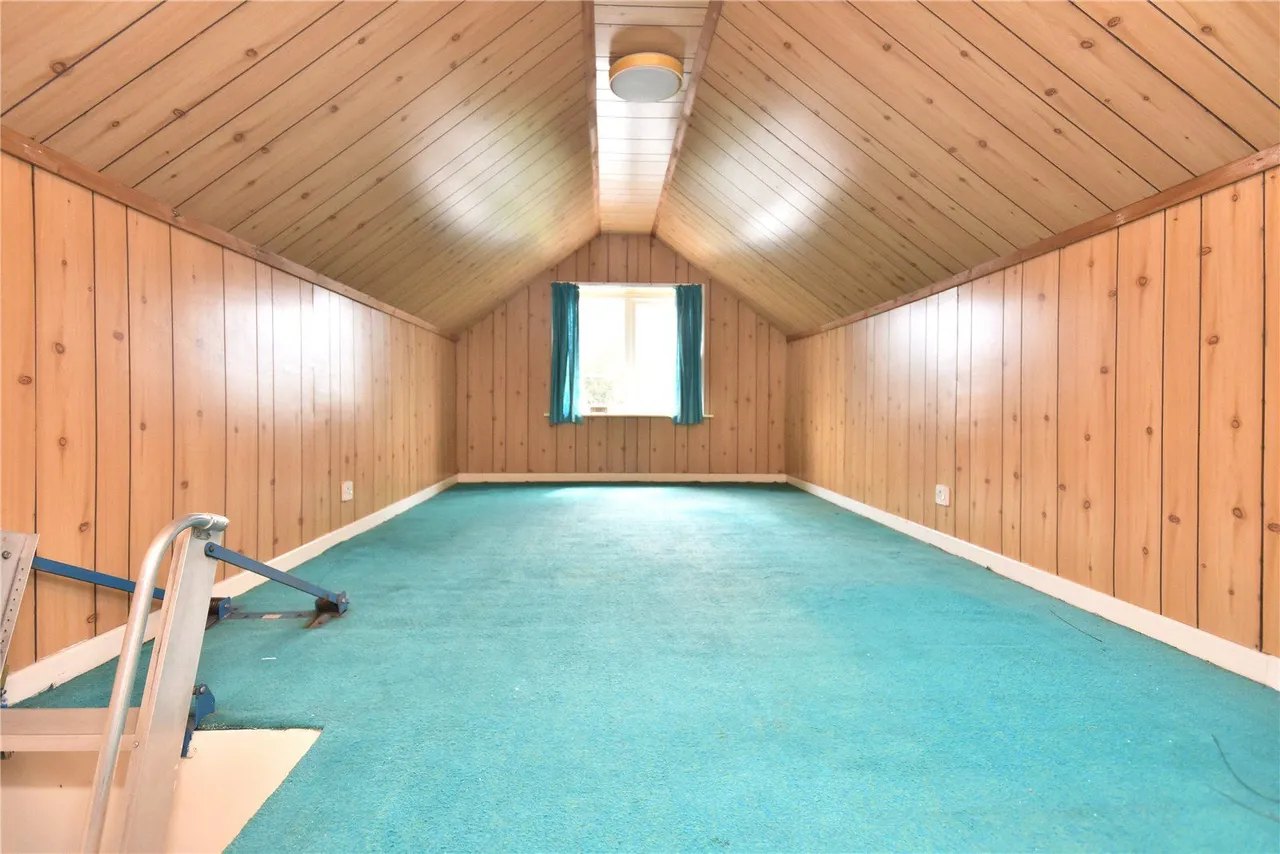 Field End Crescent, Leeds, LS15, photo 18