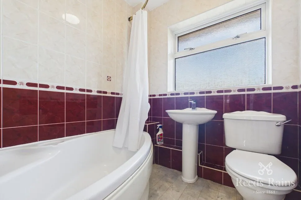 Badsworth Way, Bramley, South Yorkshire, S66, photo 12
