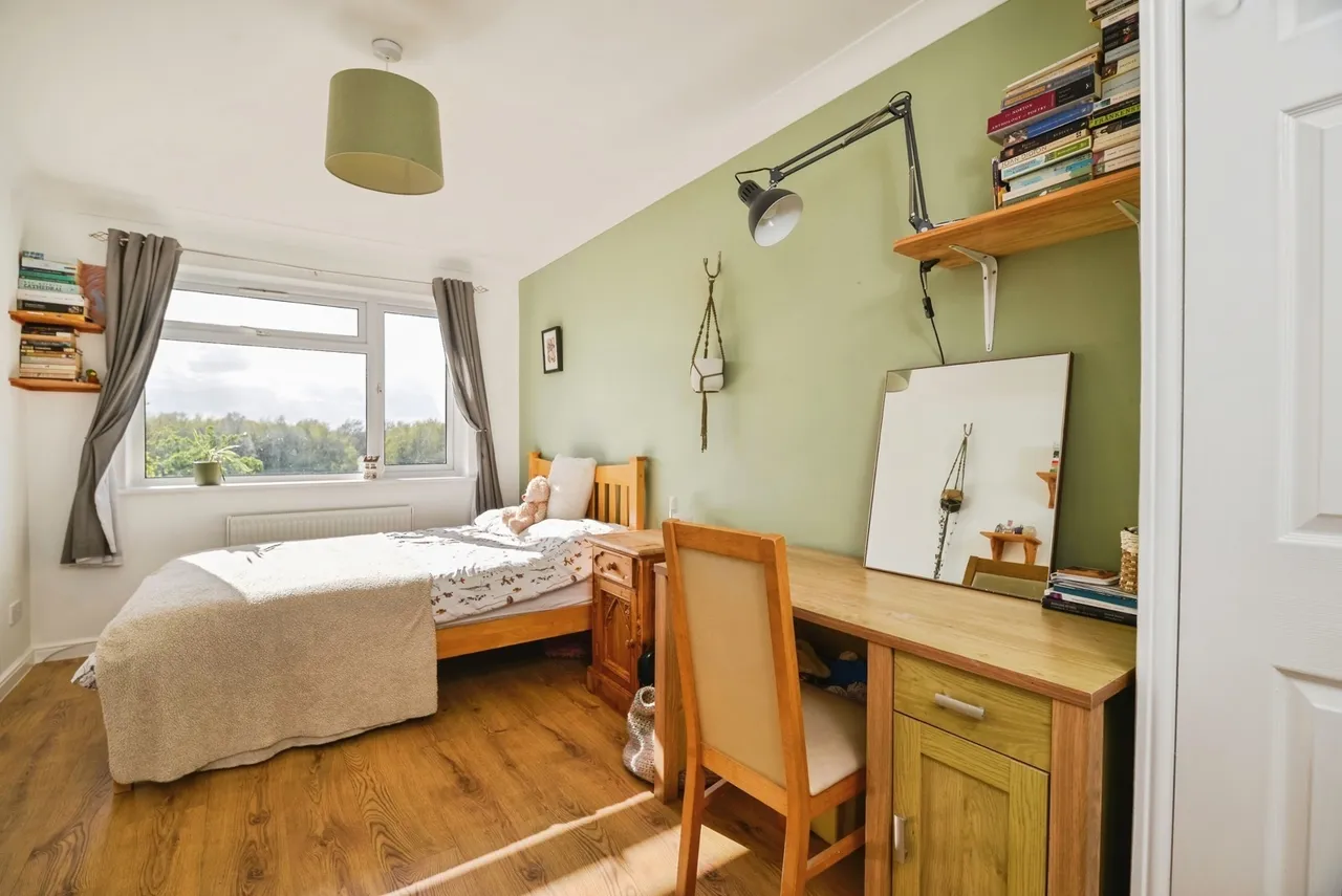 Heythrop Drive, Middlesbrough, North Yorkshire, TS5, photo 10