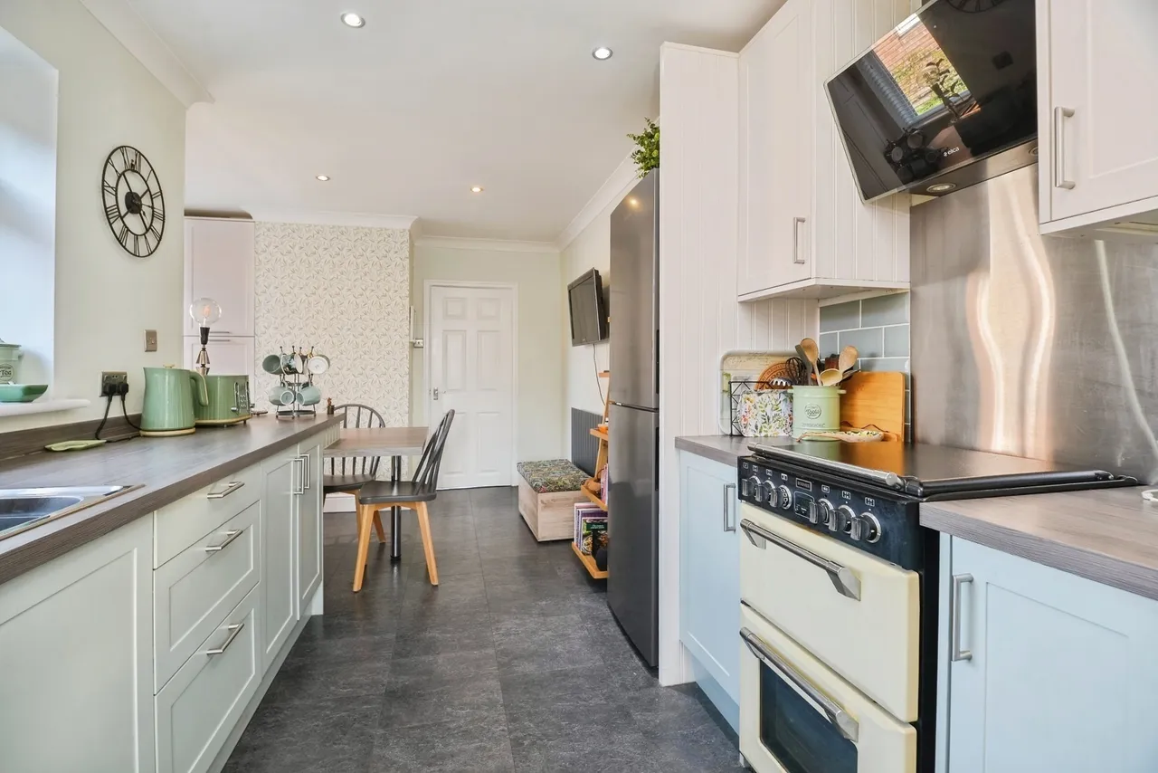 Heythrop Drive, Middlesbrough, North Yorkshire, TS5, photo 4