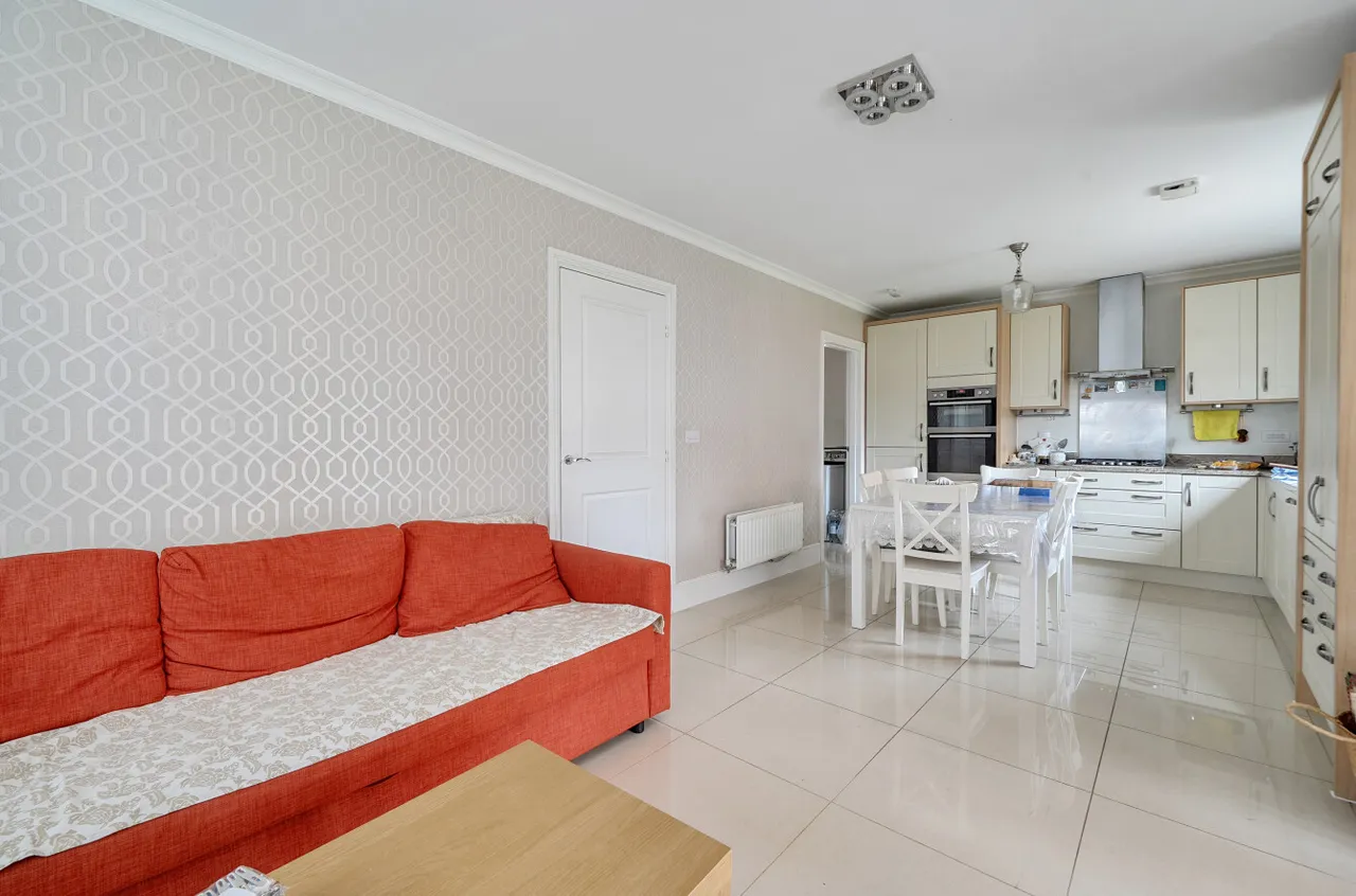 Martinet Road, Woodley, Reading, Berkshire, RG5 4TQ, photo 4