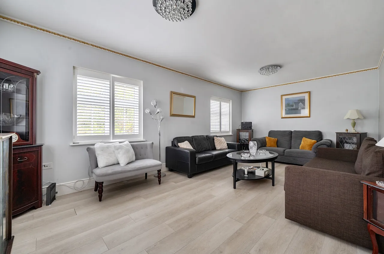 Martinet Road, Woodley, Reading, Berkshire, RG5 4TQ, photo 8