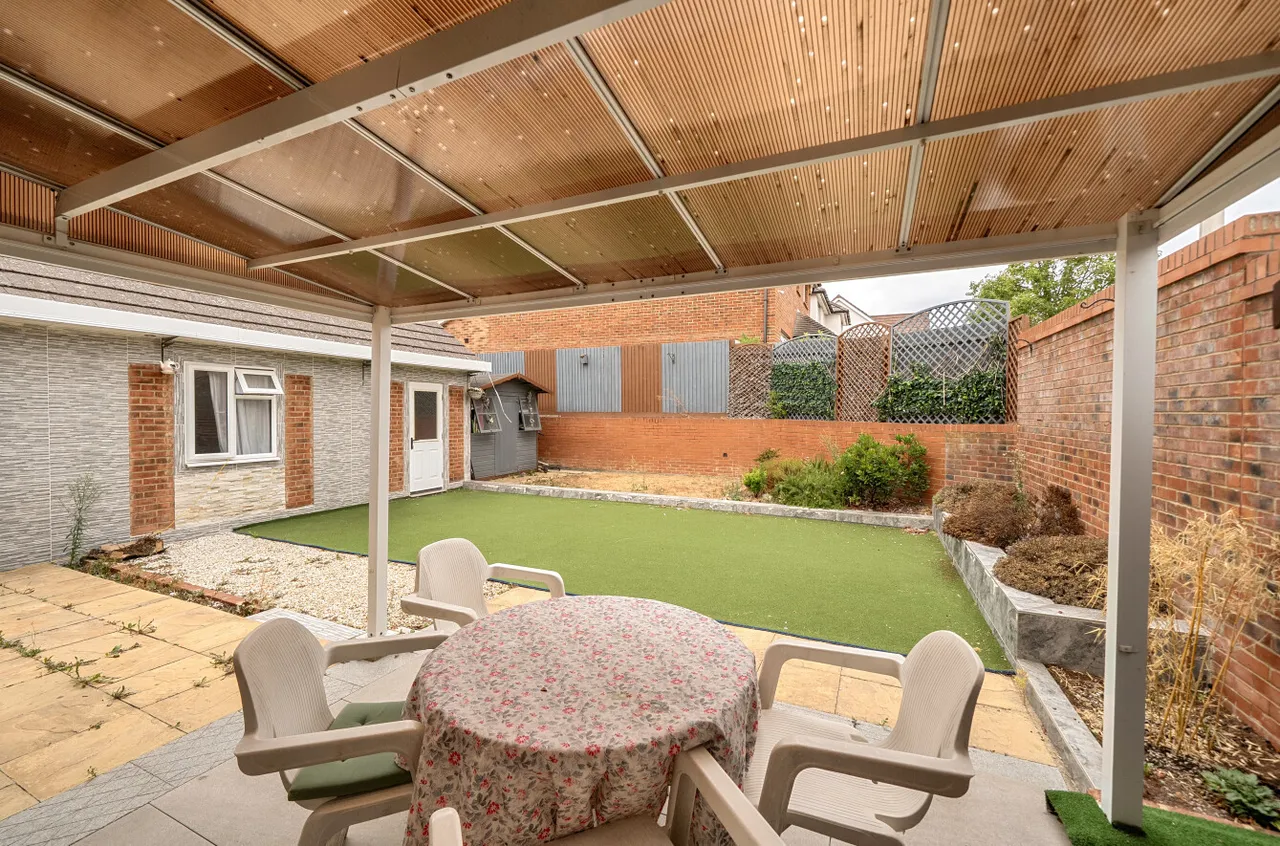Martinet Road, Woodley, Reading, Berkshire, RG5 4TQ, photo 17