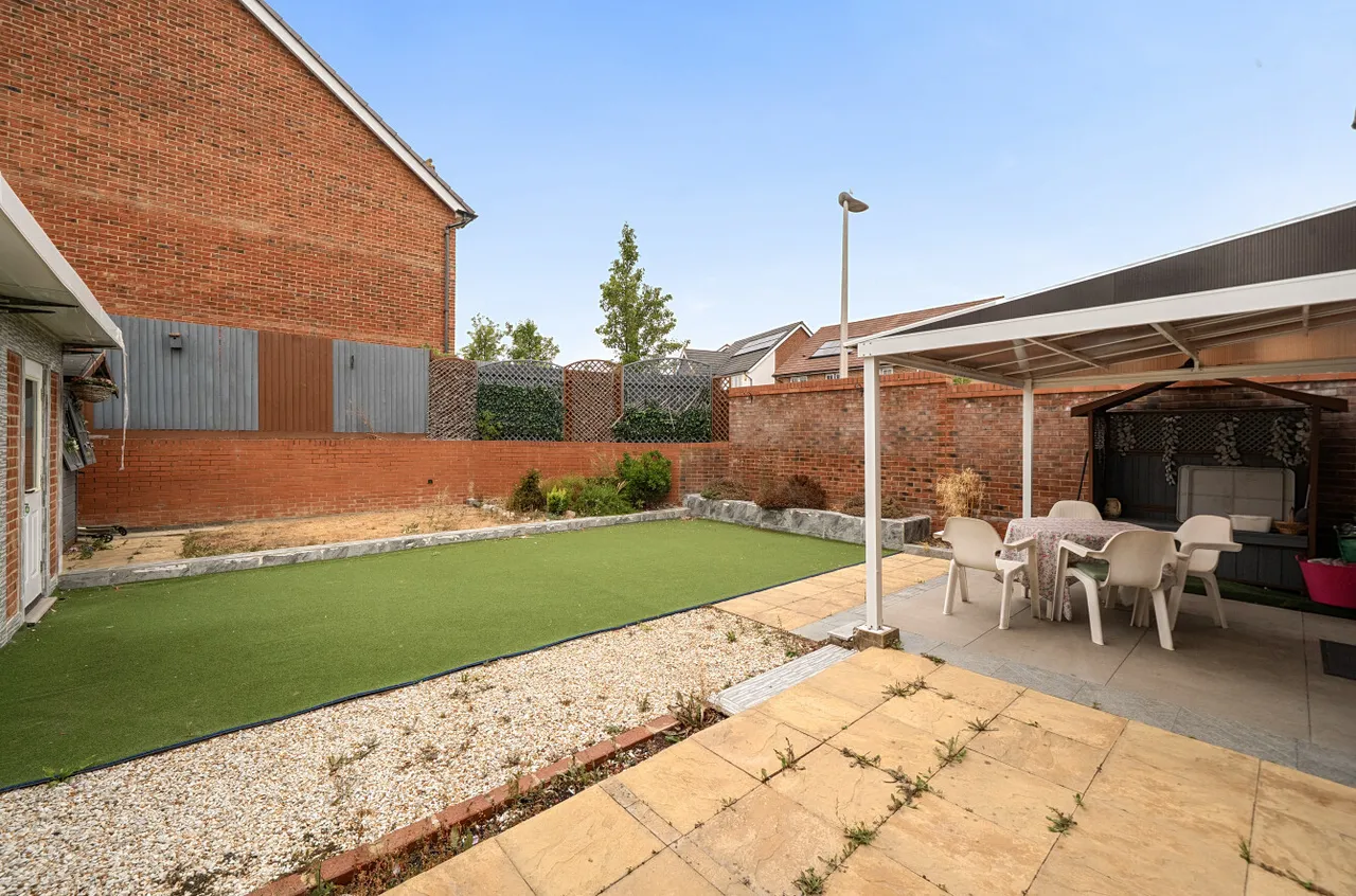 Martinet Road, Woodley, Reading, Berkshire, RG5 4TQ, photo 18