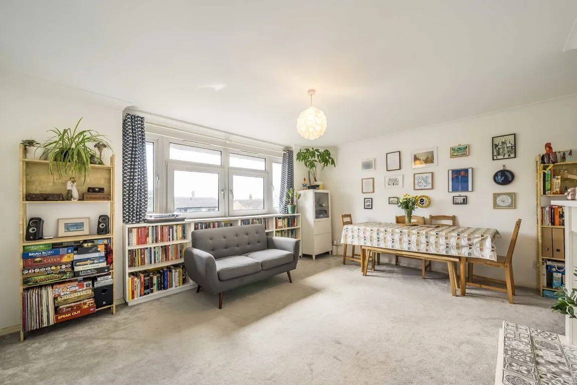 2 bed property for sale, St. Ann's Hill, SW18