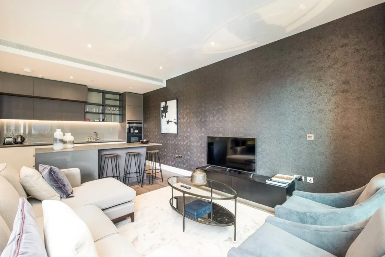 3 bed flat for sale — Riverlight Quay, Nine Elms