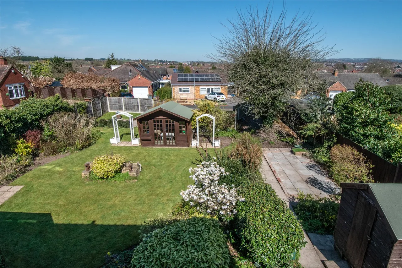 Kidderminster Road, Bromsgrove, Worcestershire, B61 7JY, photo 2