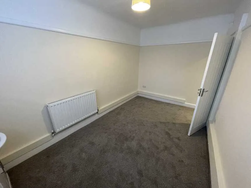 Vale Road, BH1, photo 3