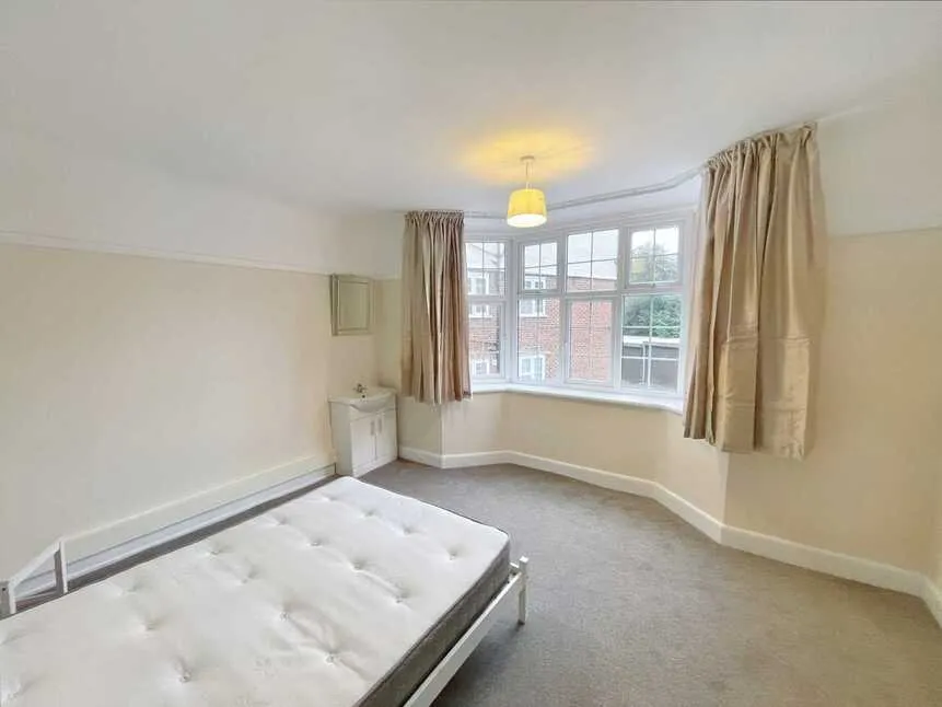 Vale Road, BH1, photo 17