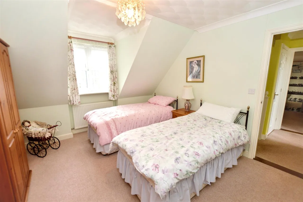 Shepherd Close, Sheringham, NR26, photo 15