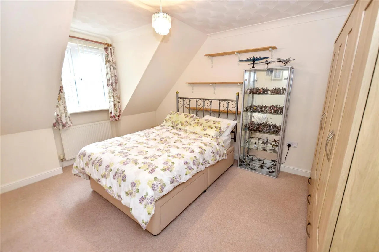 Shepherd Close, Sheringham, NR26, photo 17