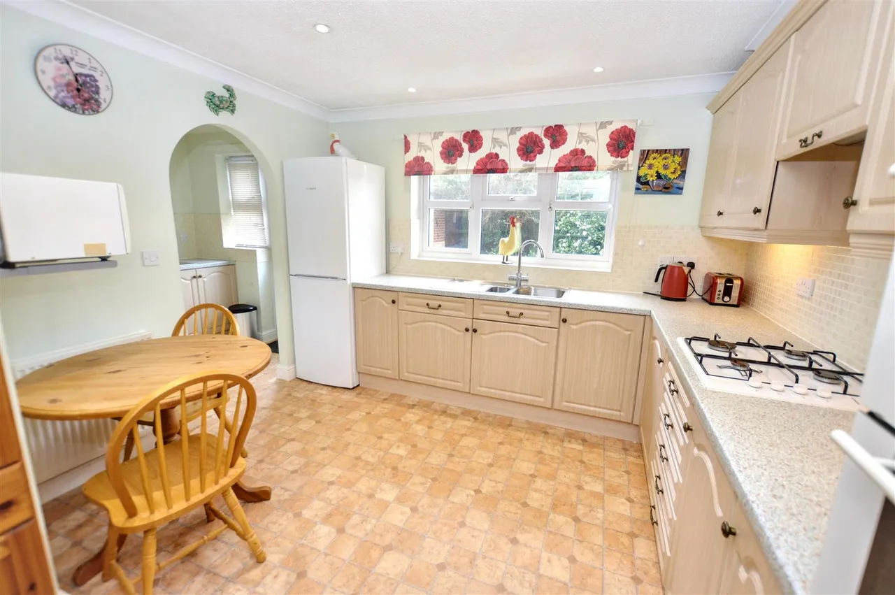 Shepherd Close, Sheringham, NR26, photo 8