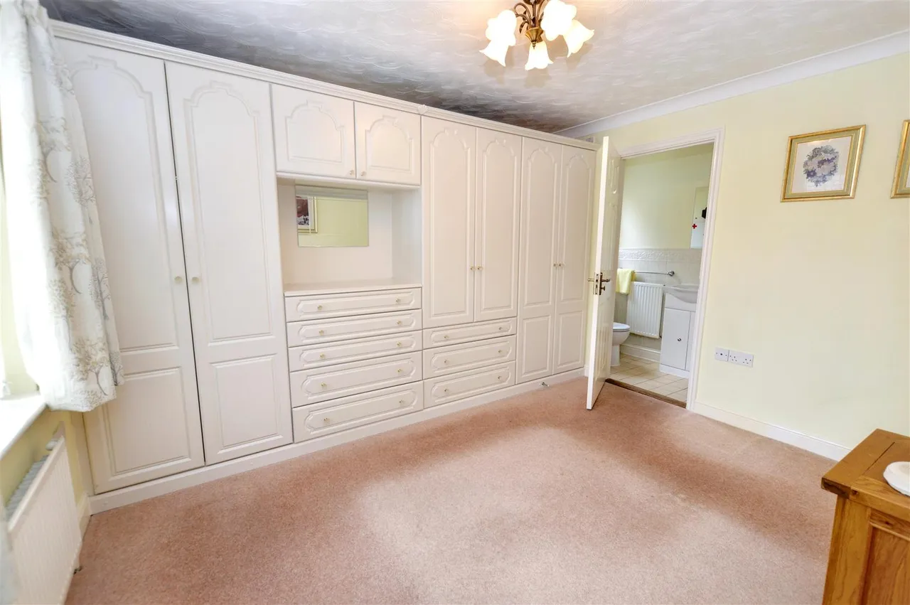 Shepherd Close, Sheringham, NR26, photo 11