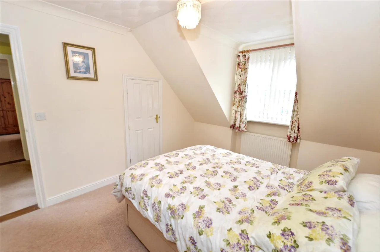 Shepherd Close, Sheringham, NR26, photo 18