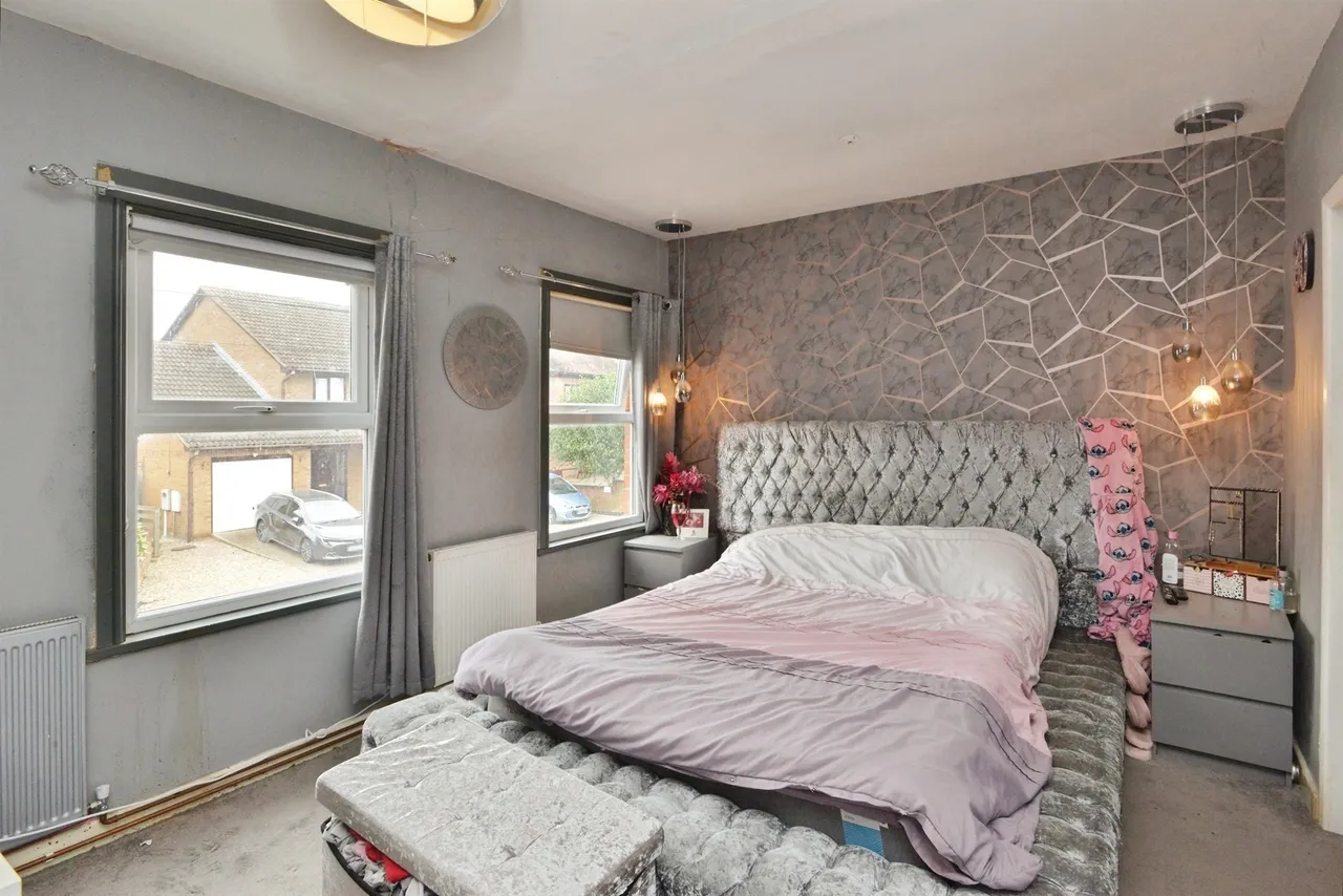 Cosgrove Road, Old Stratford, MK19, photo 9