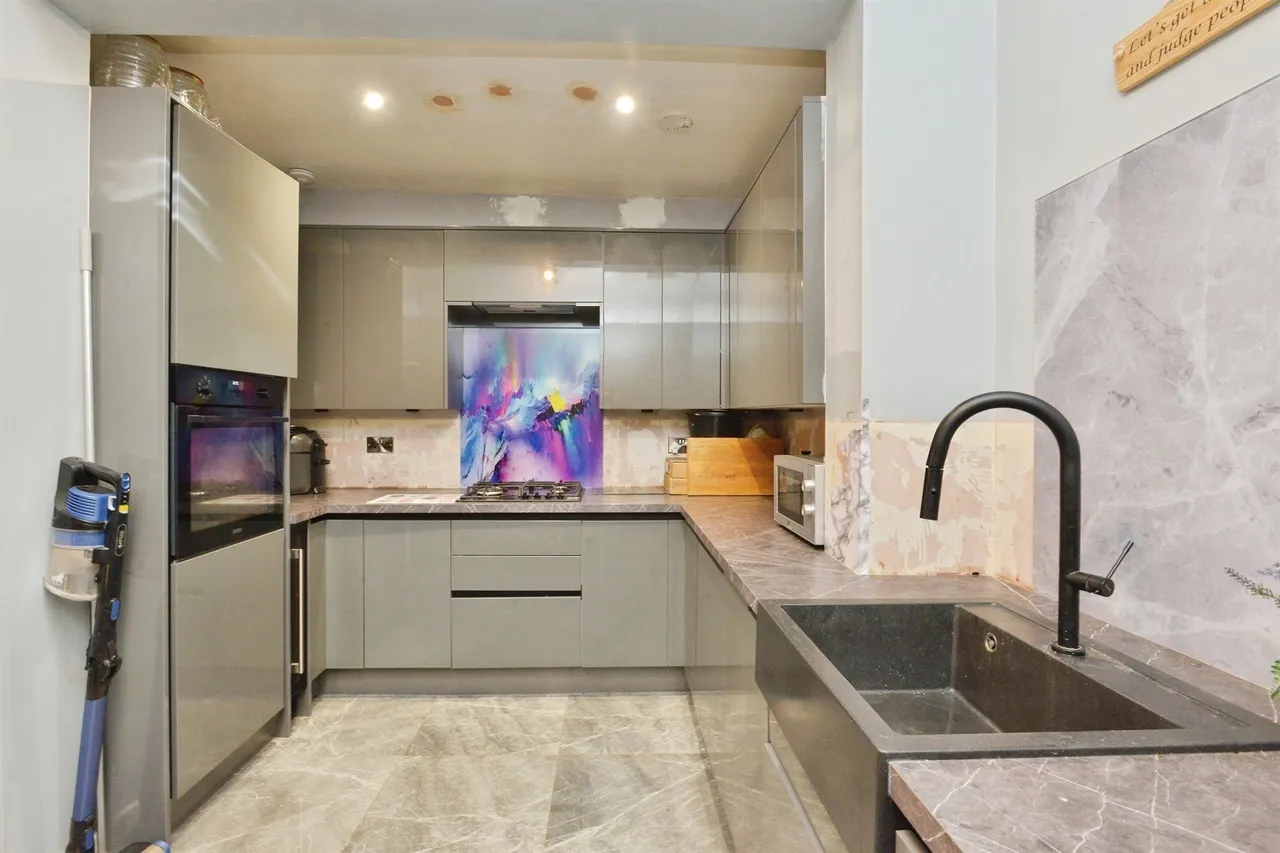 Cosgrove Road, Old Stratford, MK19, photo 2