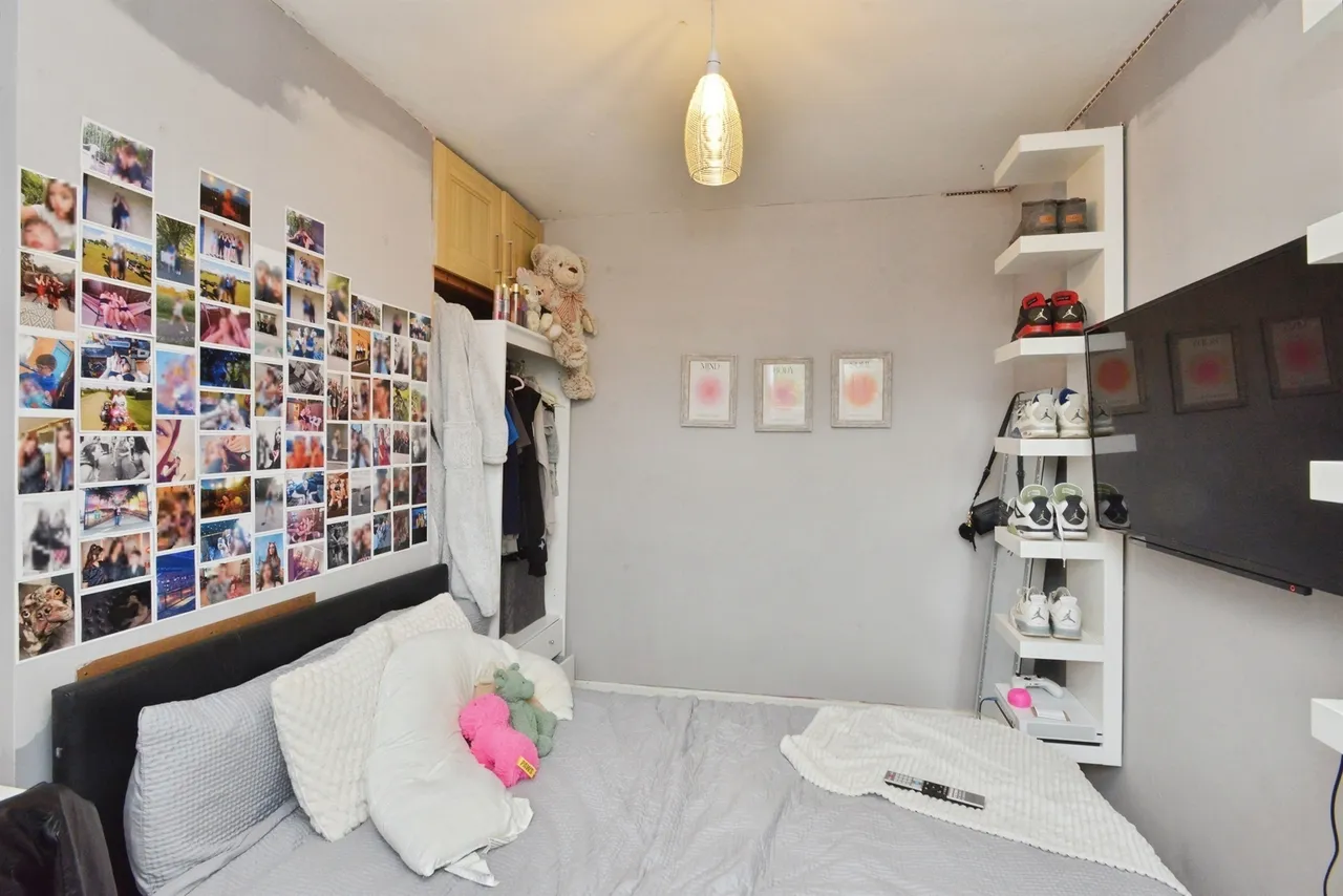 Cosgrove Road, Old Stratford, MK19, photo 11