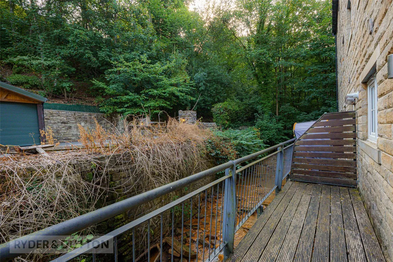 Wildspur Mills, New Mill, HD9, photo 7