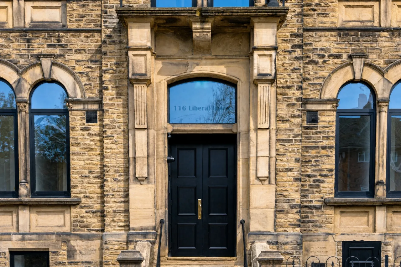 Old Road, Farsley, LS28, photo 15