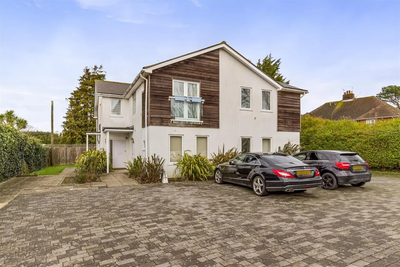 2 bed flat for sale — 2a Anson Road, Goring-By-Sea, Worthing