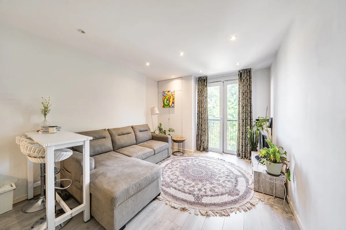 Roxborough Avenue, Harrow, HA1, photo 2