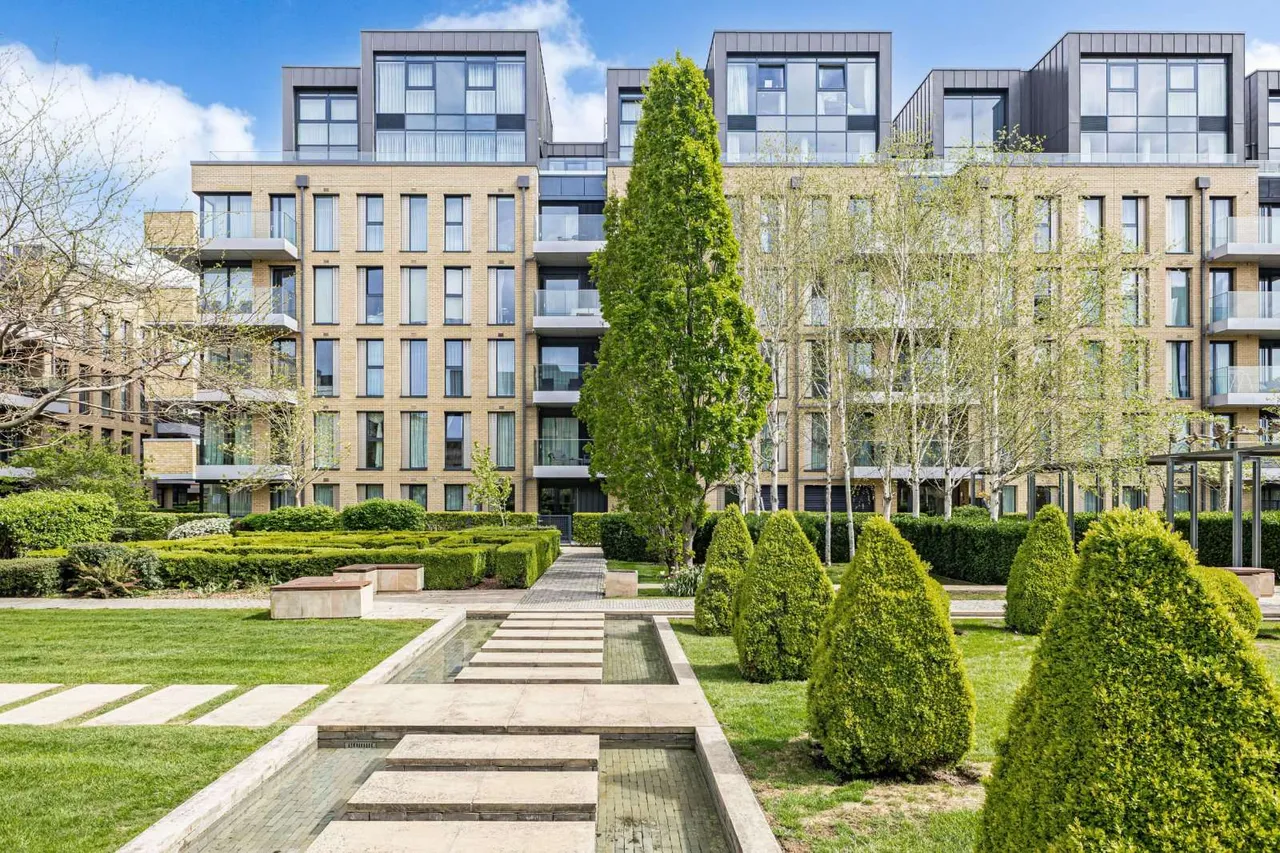 Central Avenue, Fulham, London, SW6 2GP, photo 2